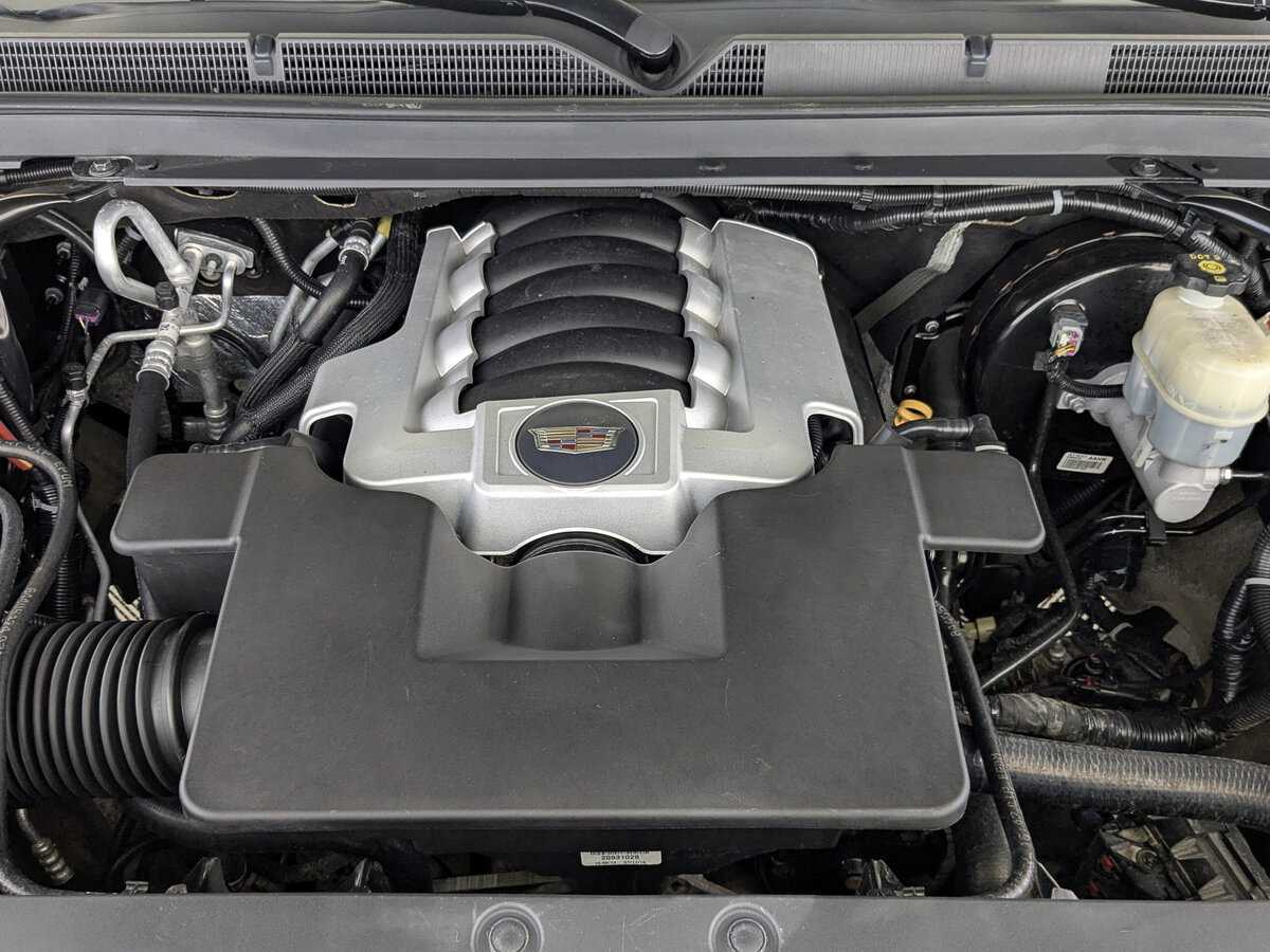 Cadillac Escalade 2019 года с пробегом. Фото: #8