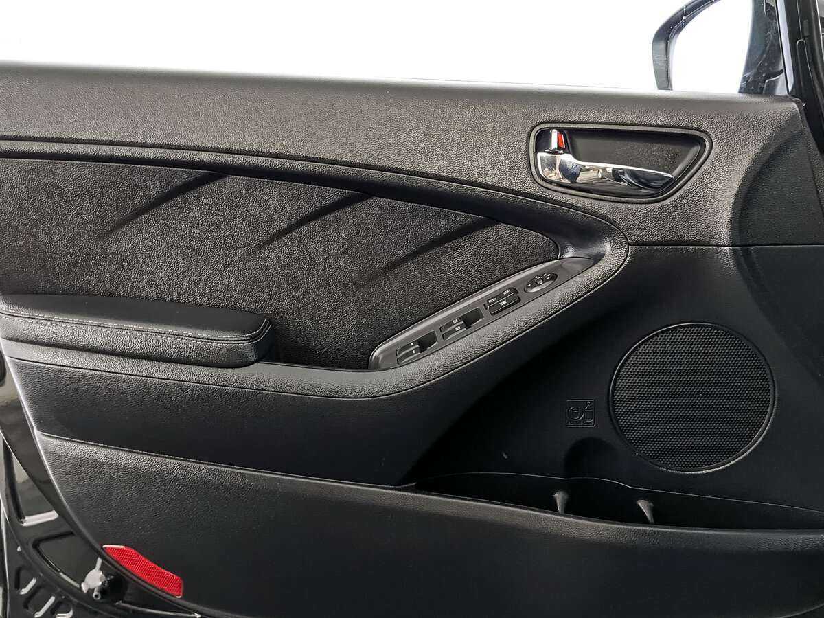 Kia Cerato 2017 года с пробегом. Фото: #17