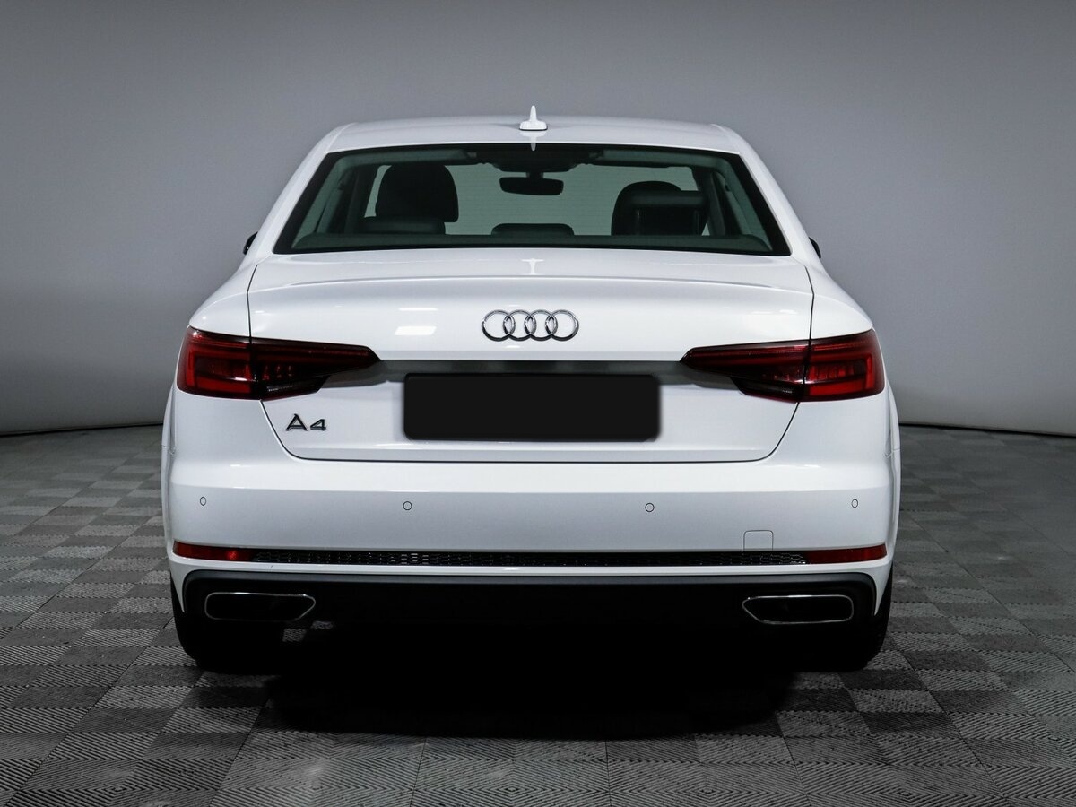 Audi A4 2019 года с пробегом. Фото: #5
