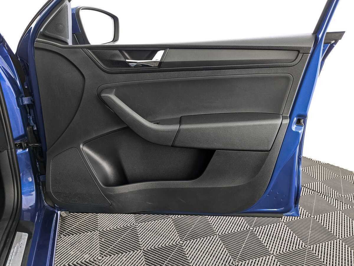 Skoda Rapid 2019 года с пробегом. Фото: #19