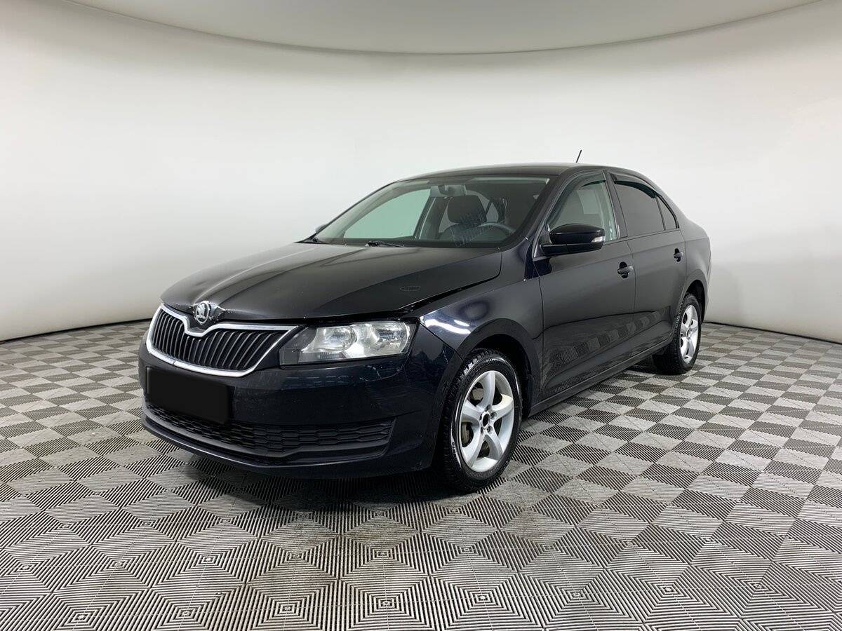 Skoda Rapid 2018 года с пробегом. Посмотреть фото