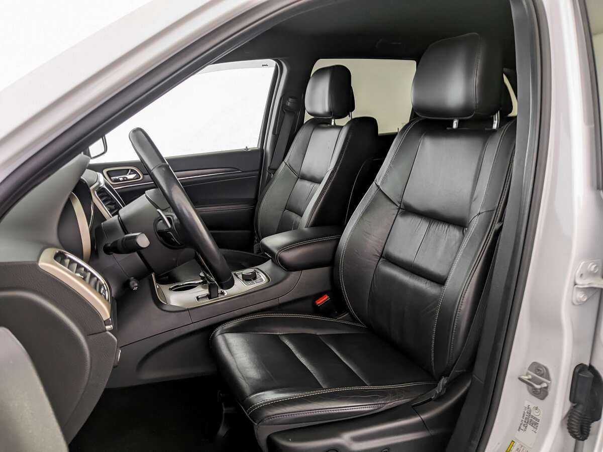Jeep Grand Cherokee 2014 года с пробегом. Фото: #18