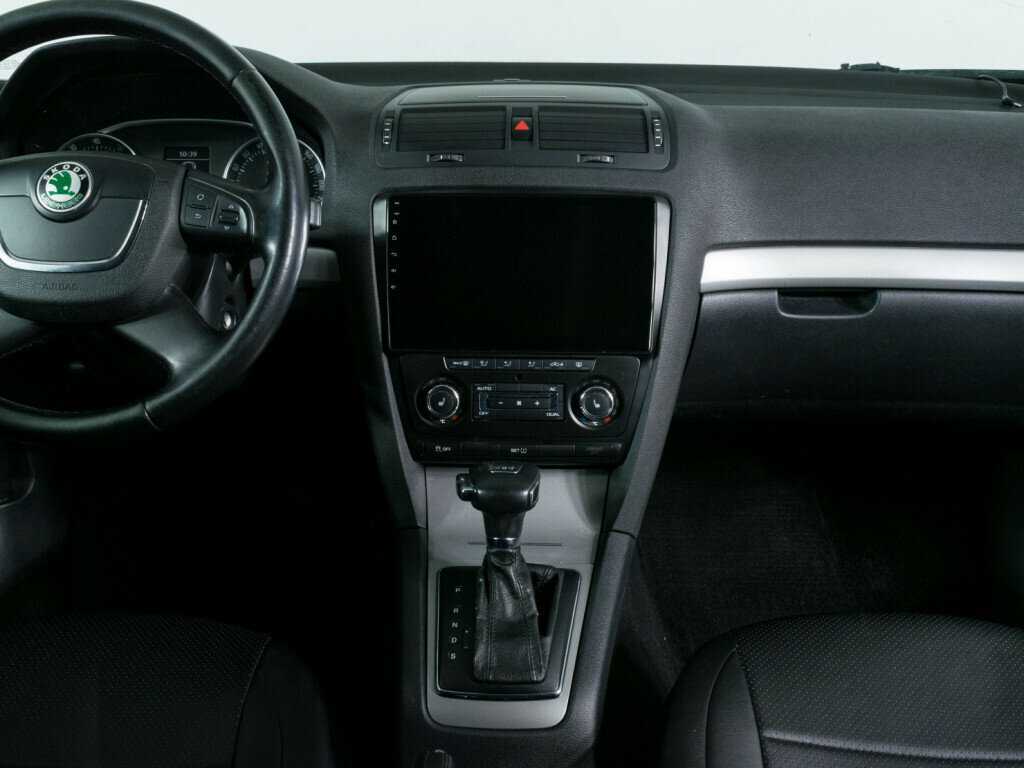 Skoda Octavia 2011 года с пробегом. Фото: #8