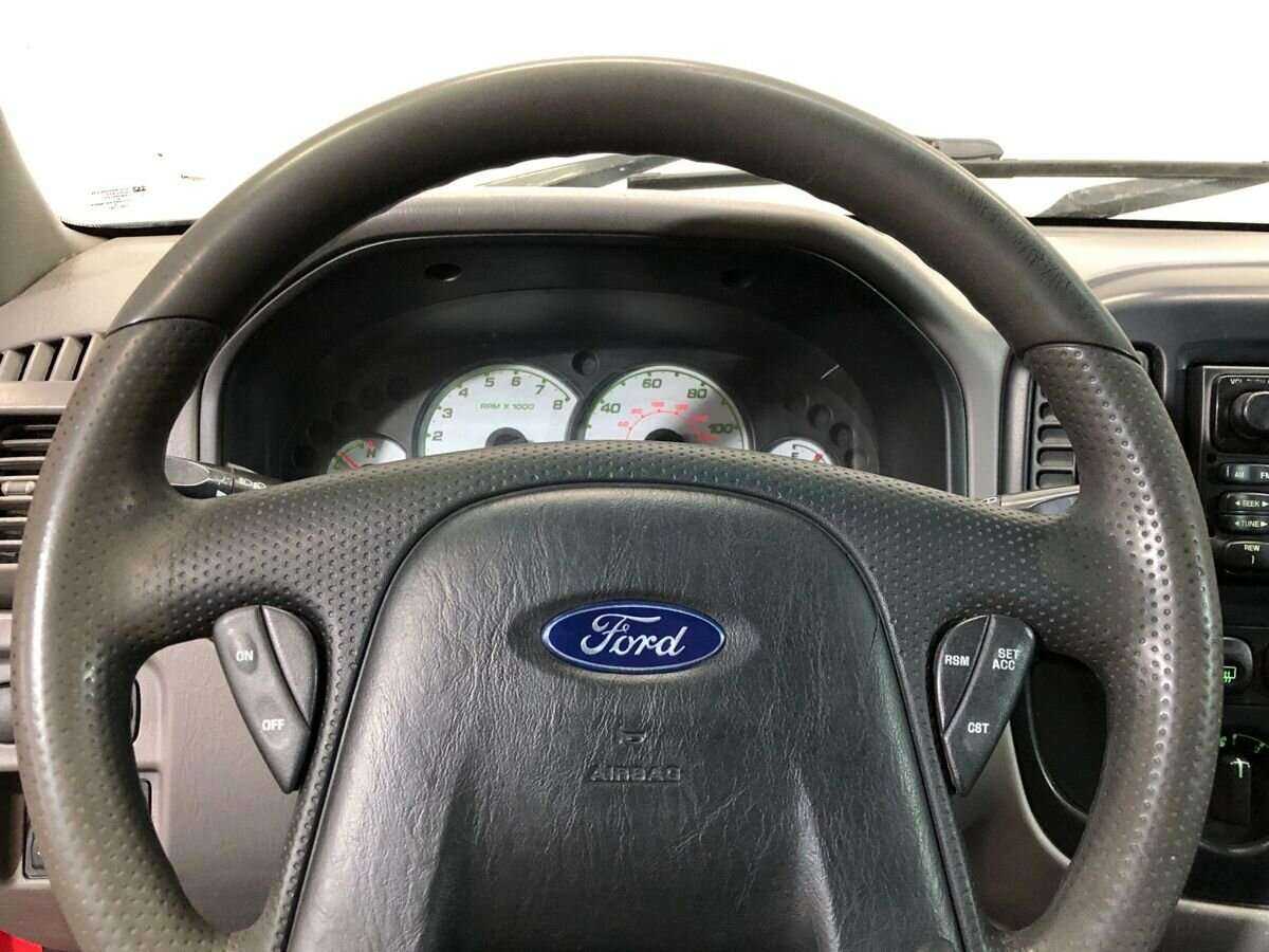 Ford Escape 2000 года с пробегом. Фото: #11