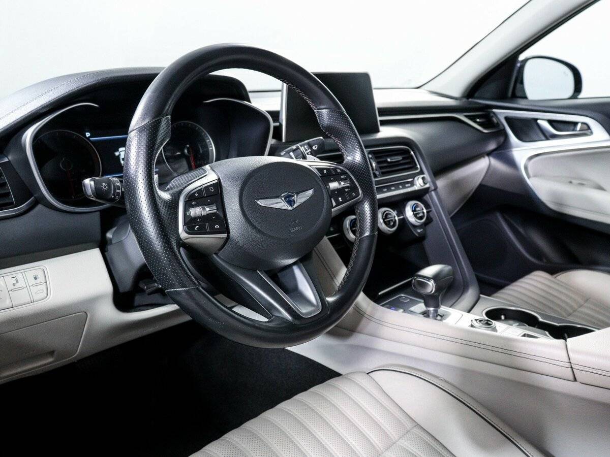 Genesis G70 2018 года с пробегом. Фото: #12