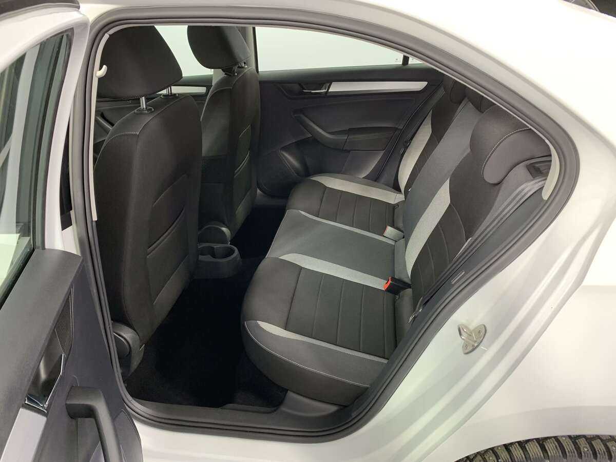 Skoda Rapid 2019 года с пробегом. Фото: #9
