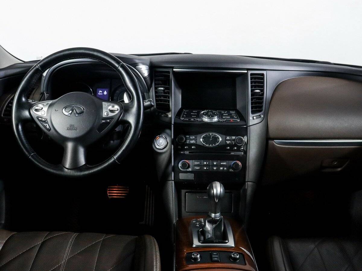Infiniti FX 2013 года с пробегом. Фото: #6