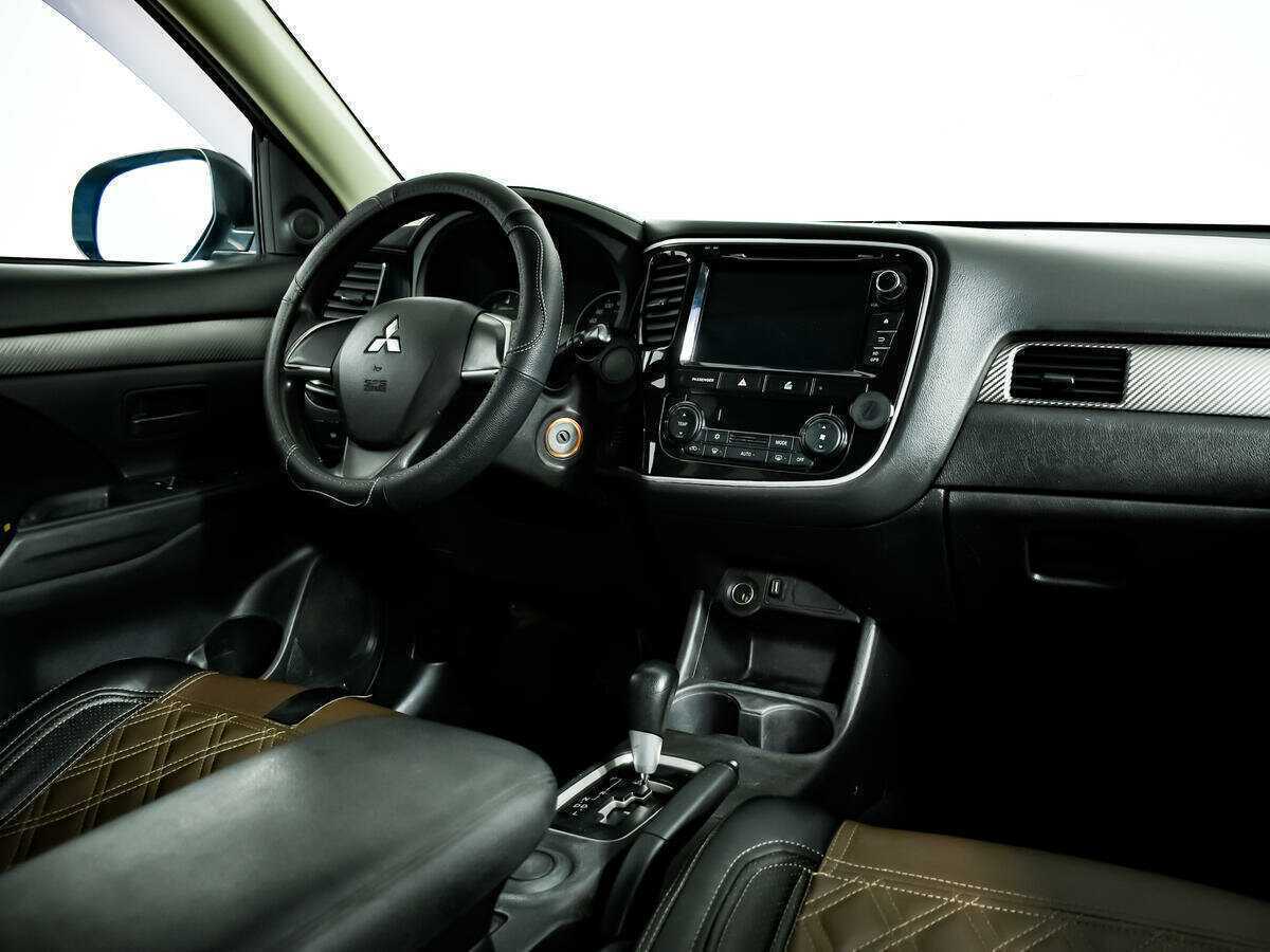 Mitsubishi Outlander 2016 года с пробегом. Фото: #6