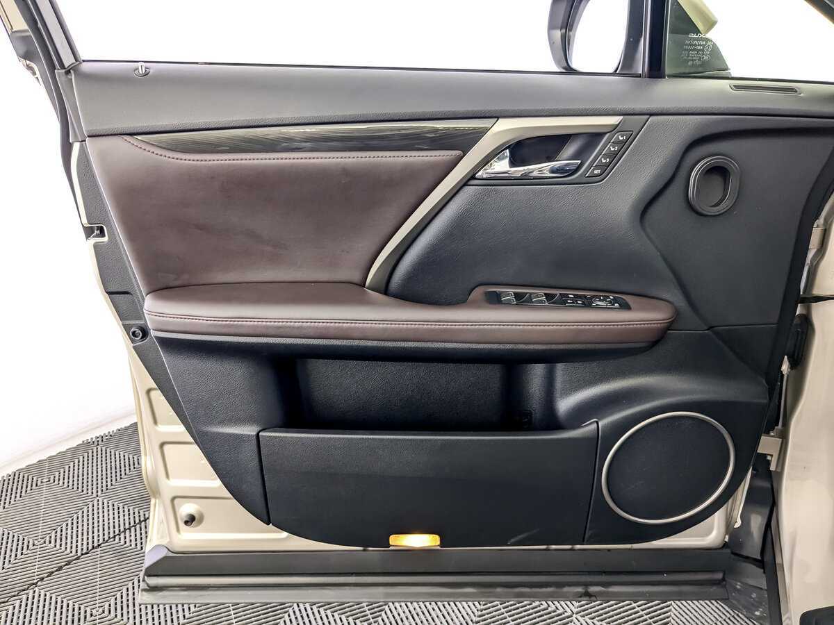 Lexus RX 2017 года с пробегом. Фото: #14