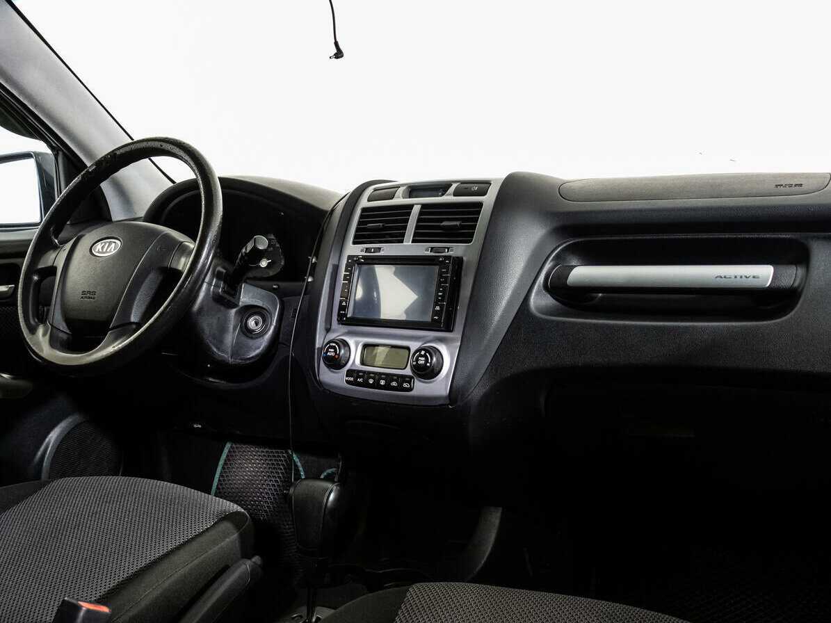 Kia Sportage 2008 года с пробегом. Фото: #8