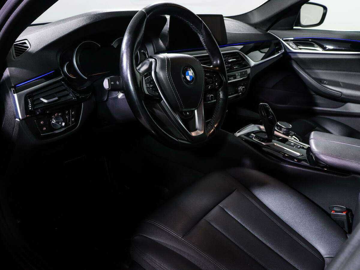 BMW 5 серии 2017 года с пробегом. Фото: #13