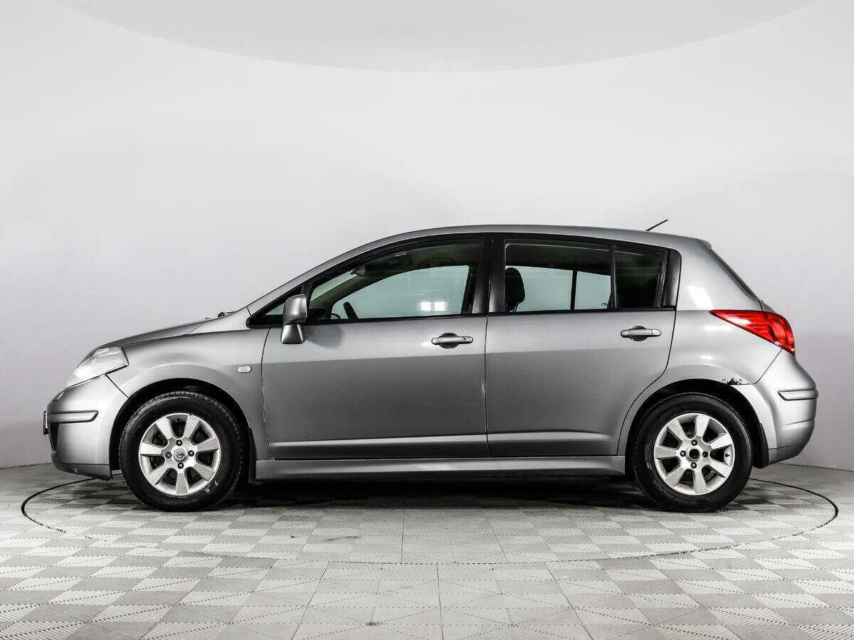Nissan Tiida 2010 года с пробегом. Фото: #7
