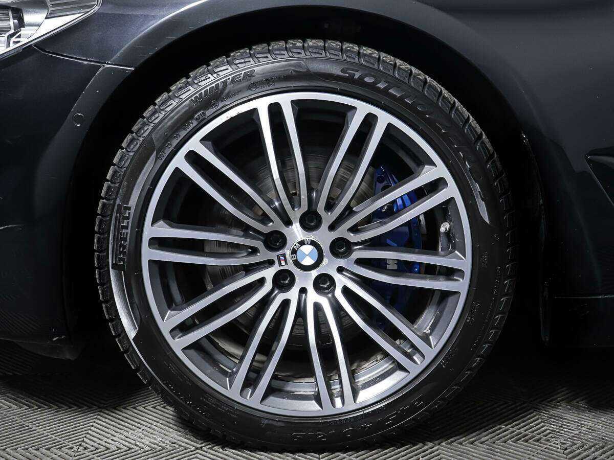 BMW 5 серии 2019 года с пробегом. Фото: #32