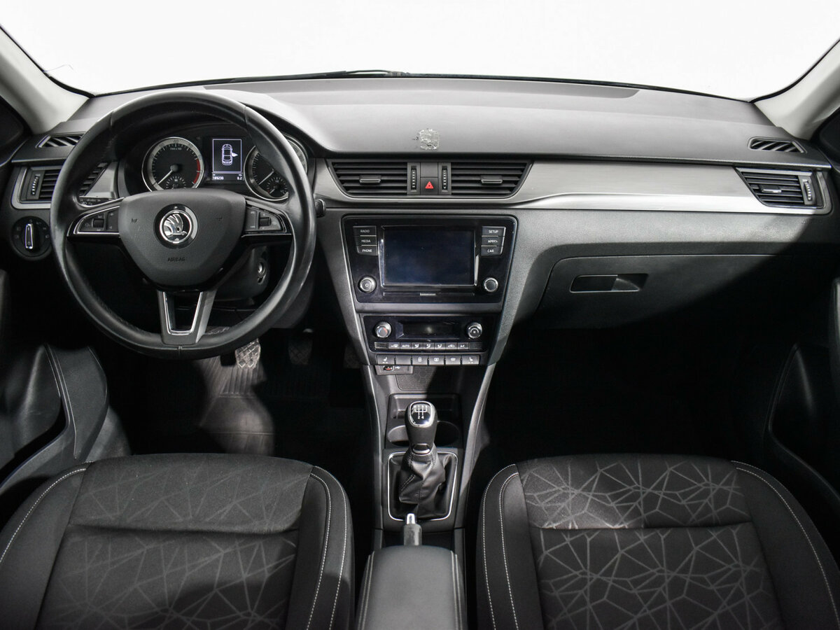 Skoda Rapid 2019 года с пробегом. Фото: #12