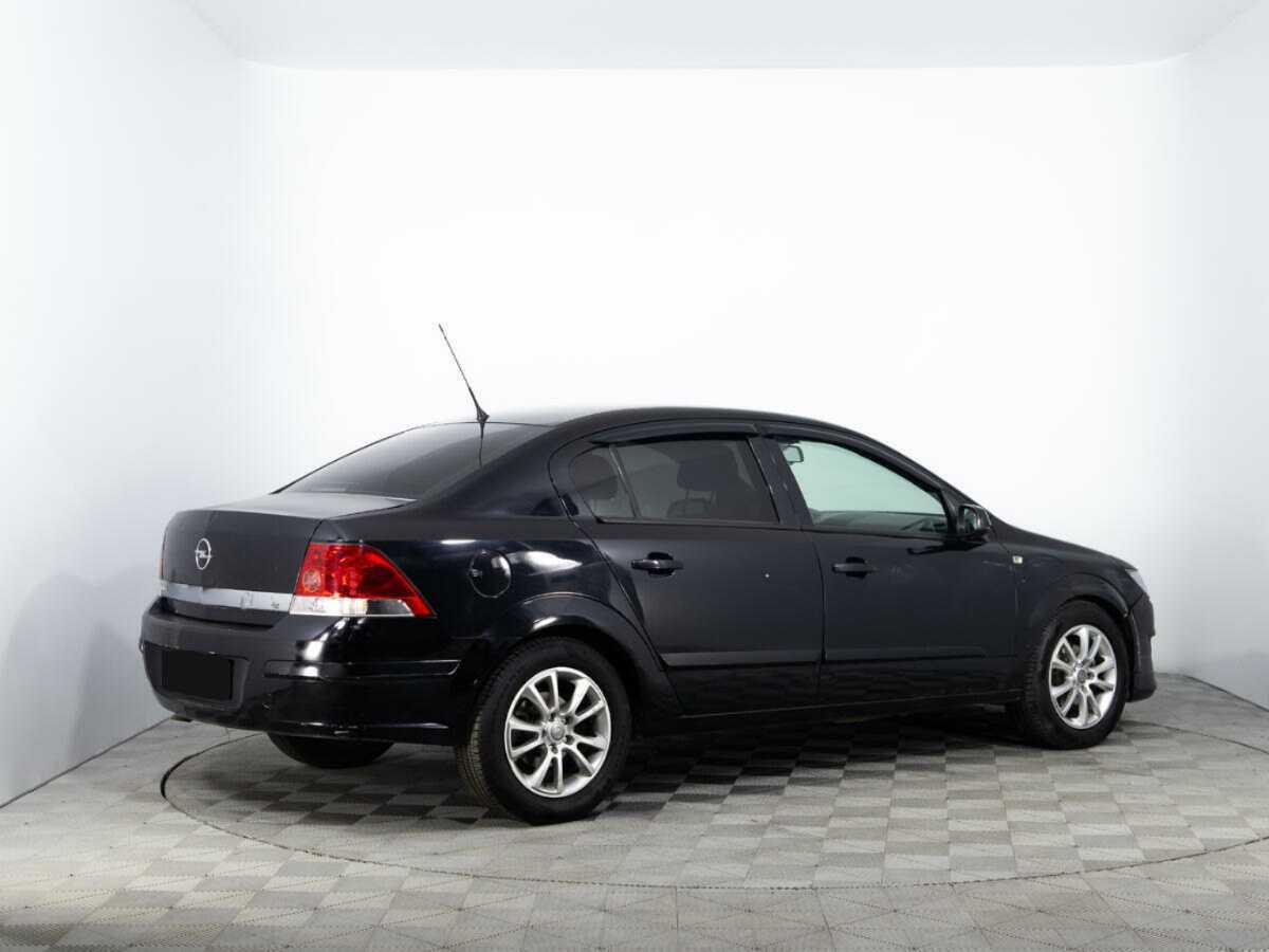 Opel Astra 2008 года с пробегом. Фото: #4