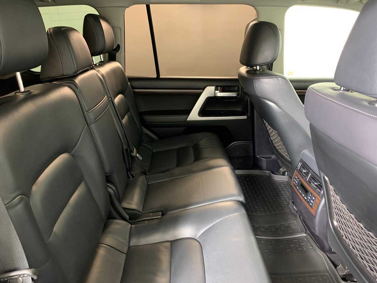 Toyota Land Cruiser 2018 года с пробегом. Фото: #17