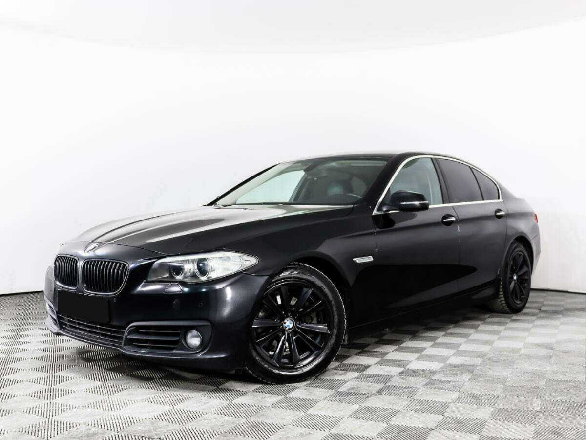 BMW 5 серии 2013 года с пробегом. Посмотреть фото