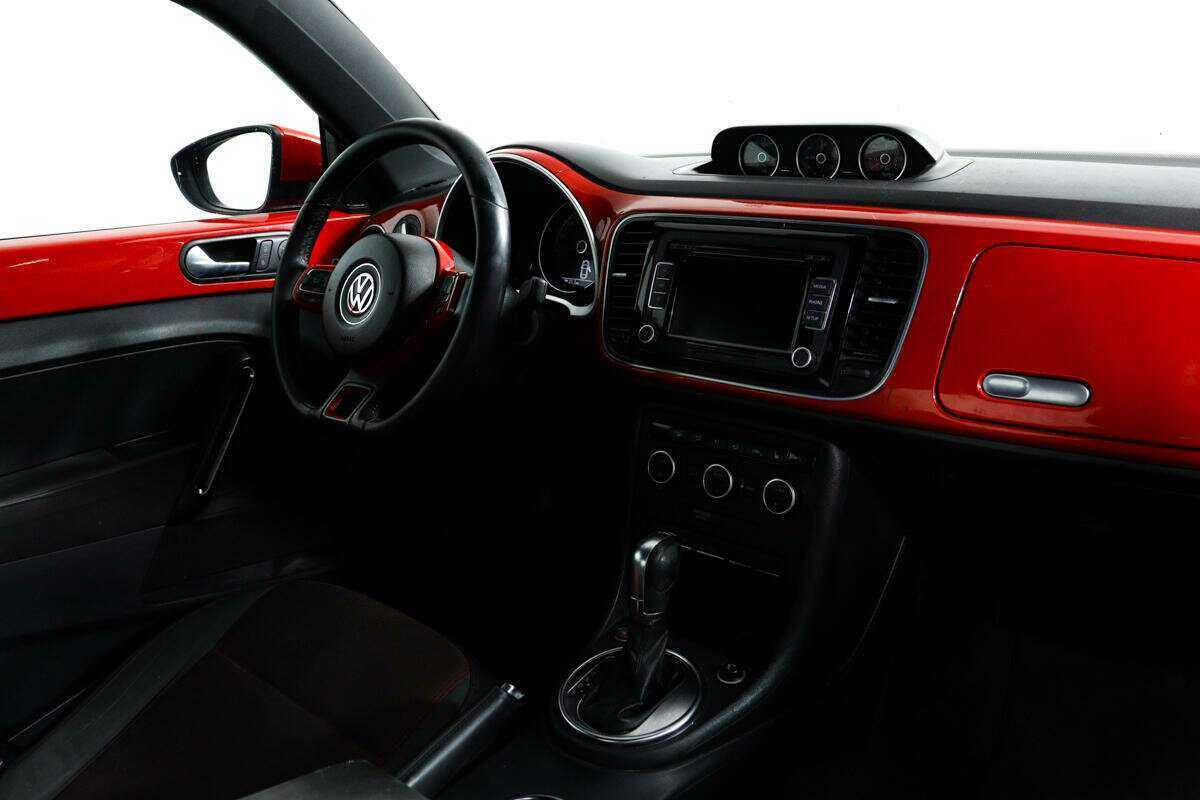 Volkswagen Beetle 2014 года с пробегом. Фото: #7