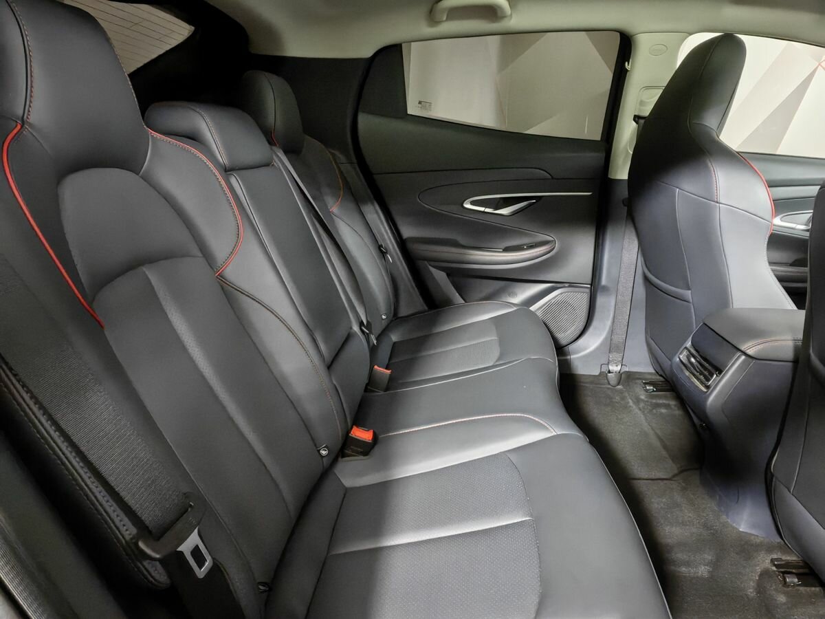 Changan UNI-T 2024 года с пробегом. Фото: #11