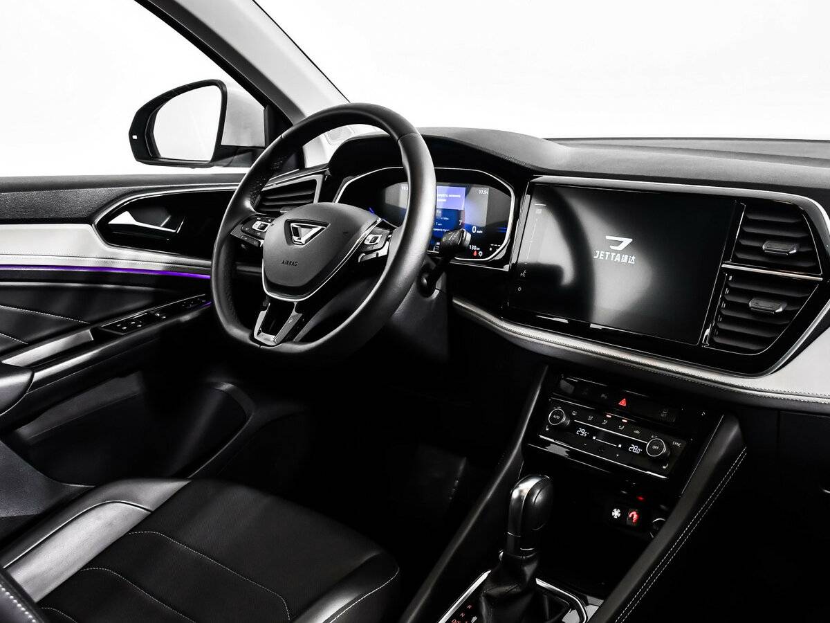 Jetta VS5 2023 года с пробегом. Фото: #8