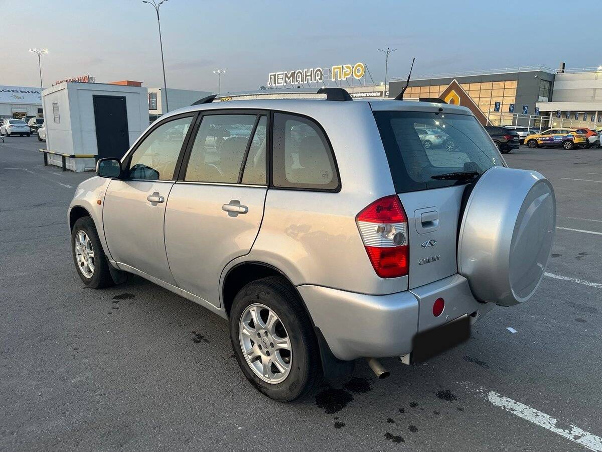 Chery Tiggo (T11) 2012 года с пробегом. Фото: #3