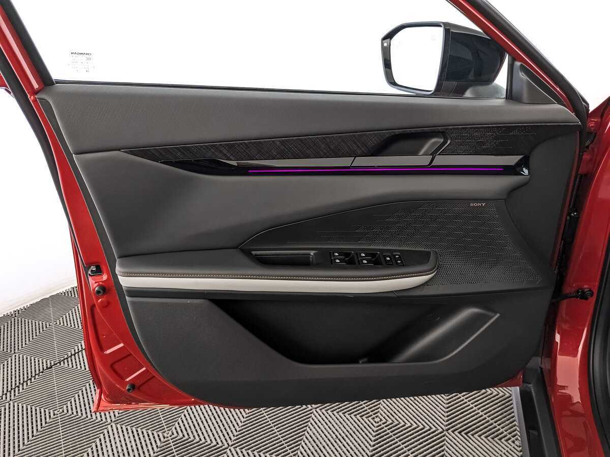 Changan UNI-V 2024 года с пробегом. Фото: #18