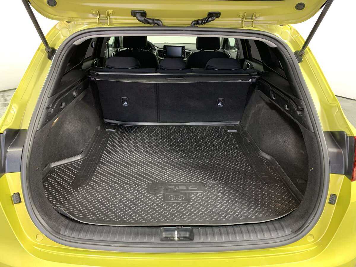 Kia Ceed 2021 года с пробегом. Фото: #7