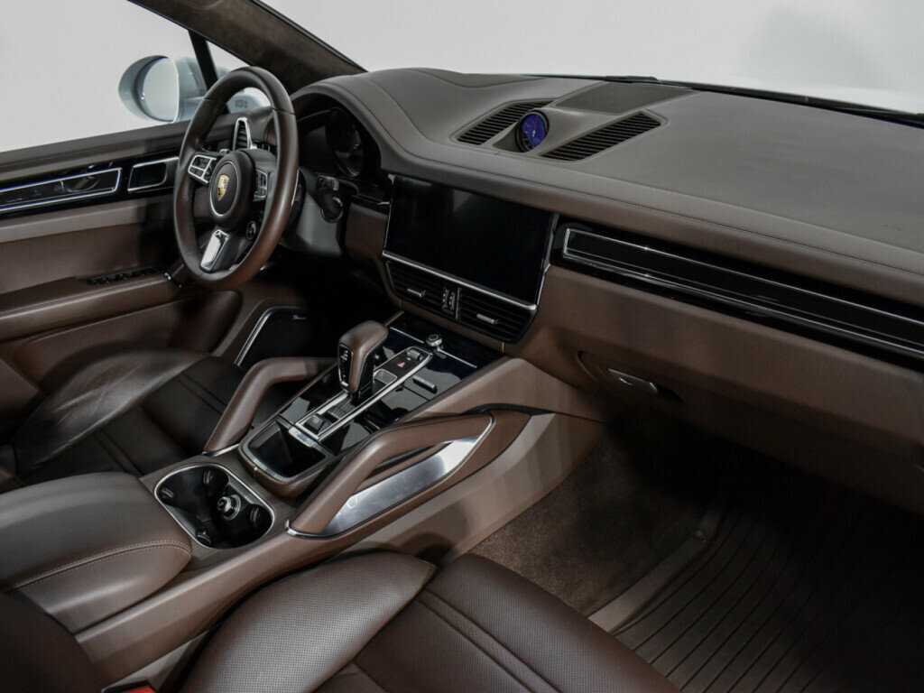 Porsche Cayenne 2018 года с пробегом. Фото: #11
