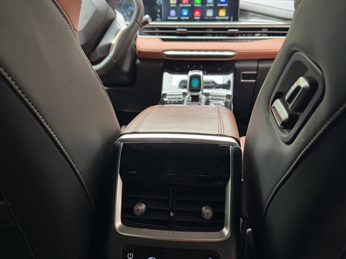 Chery Tiggo 8 Pro Max 2022 года с пробегом. Фото: #11