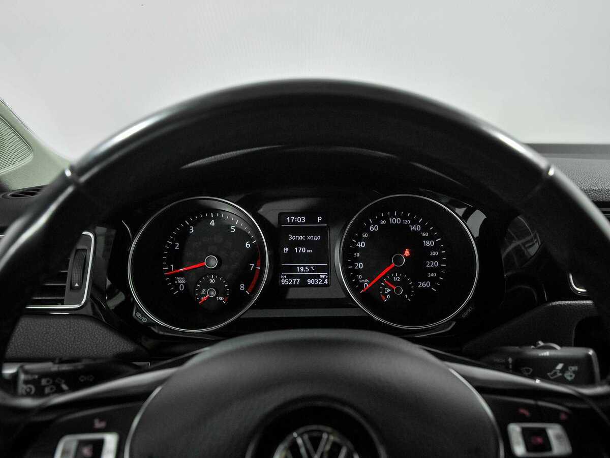 Volkswagen Jetta 2016 года с пробегом. Фото: #5