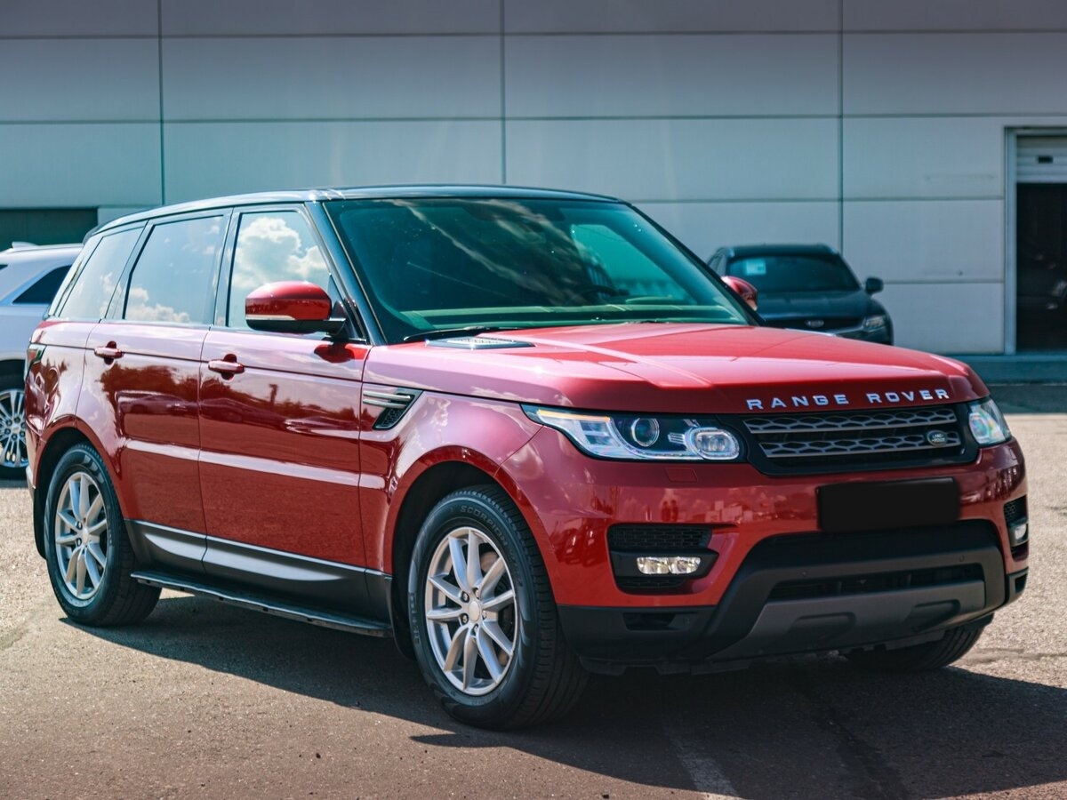Land Rover Range Rover Sport 2013 года с пробегом. Фото: #2