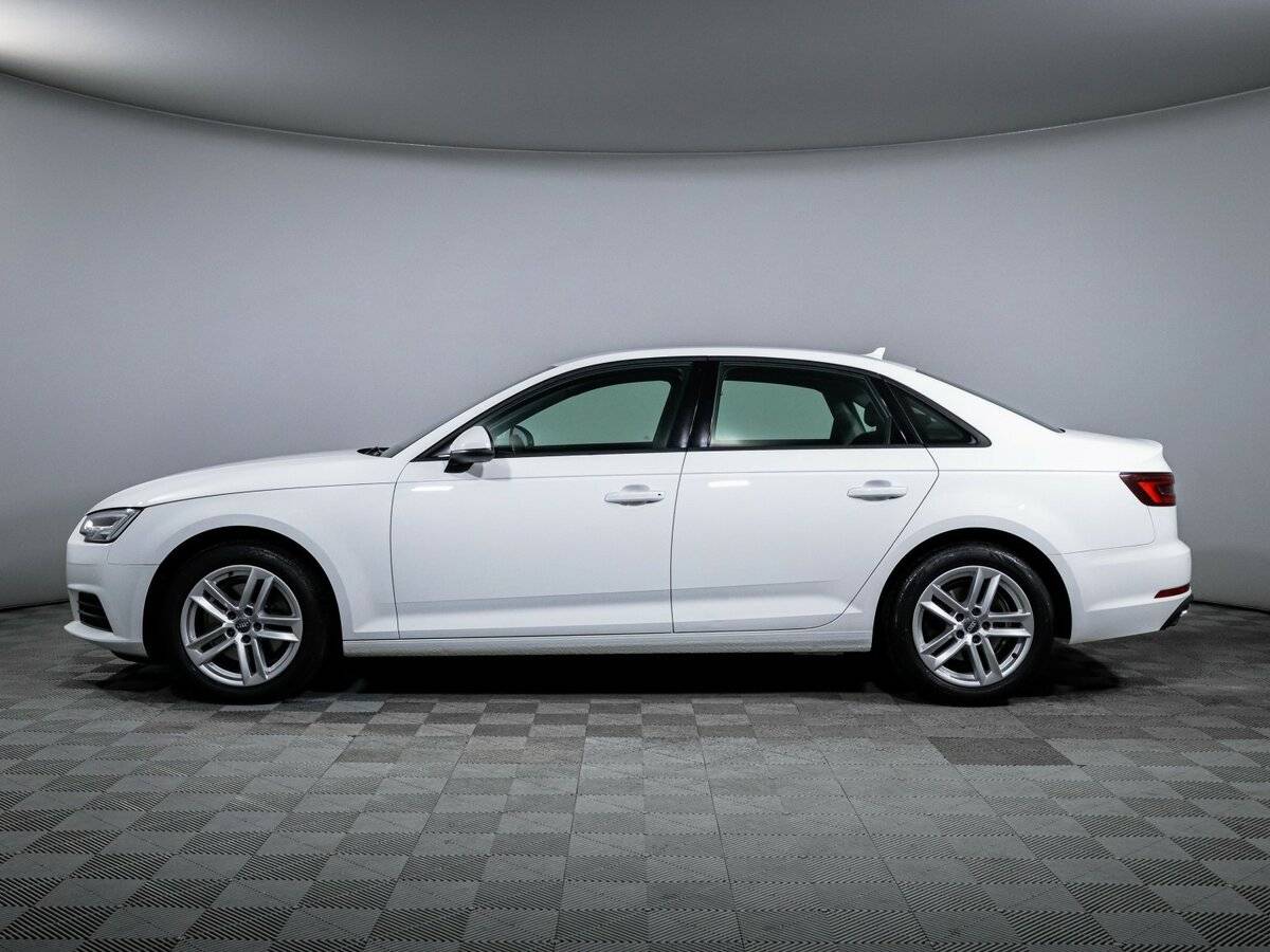 Audi A4 2019 года с пробегом. Фото: #7