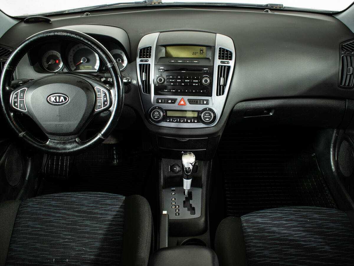 Kia Ceed 2008 года с пробегом. Фото: #9
