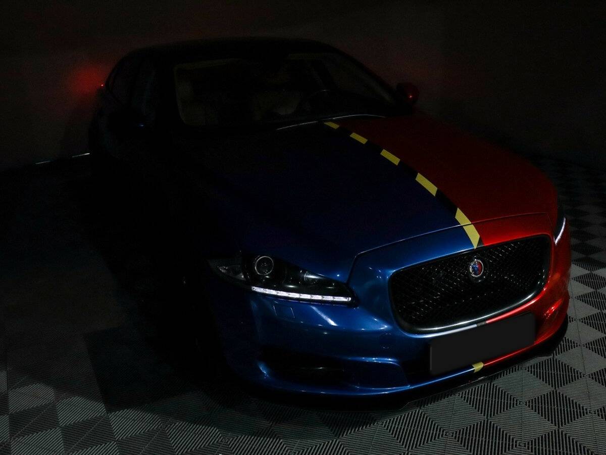 Jaguar XJ 2011 года с пробегом. Фото: #19