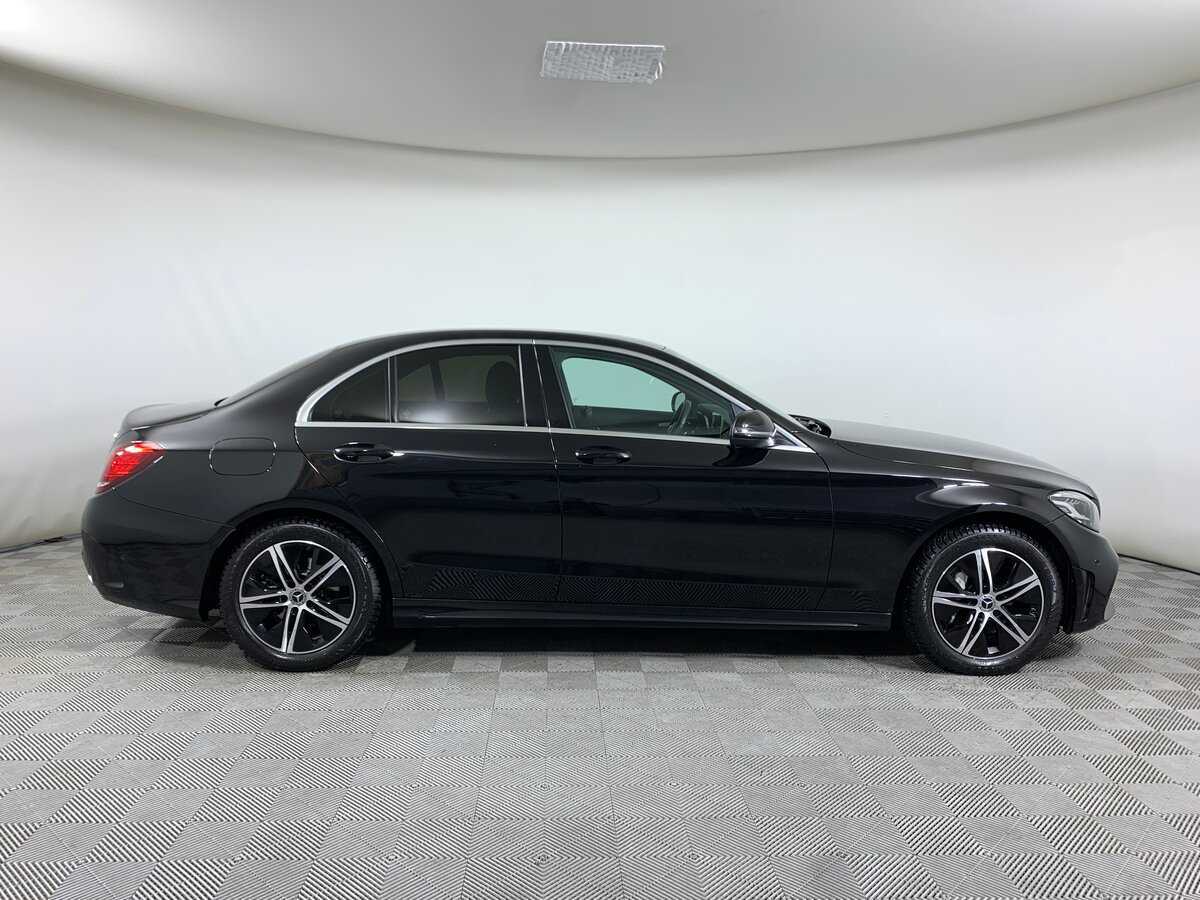 Mercedes-Benz C-Класс 2019 года с пробегом. Фото: #3