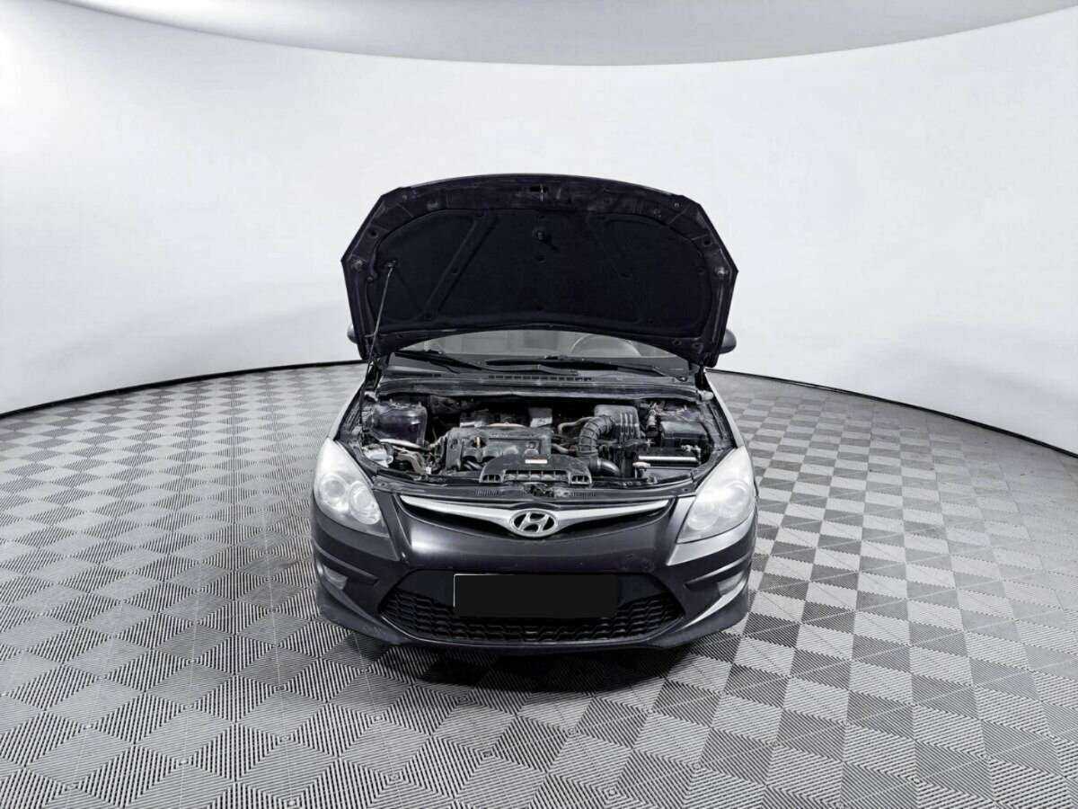 Hyundai i30 2010 года с пробегом. Фото: #8