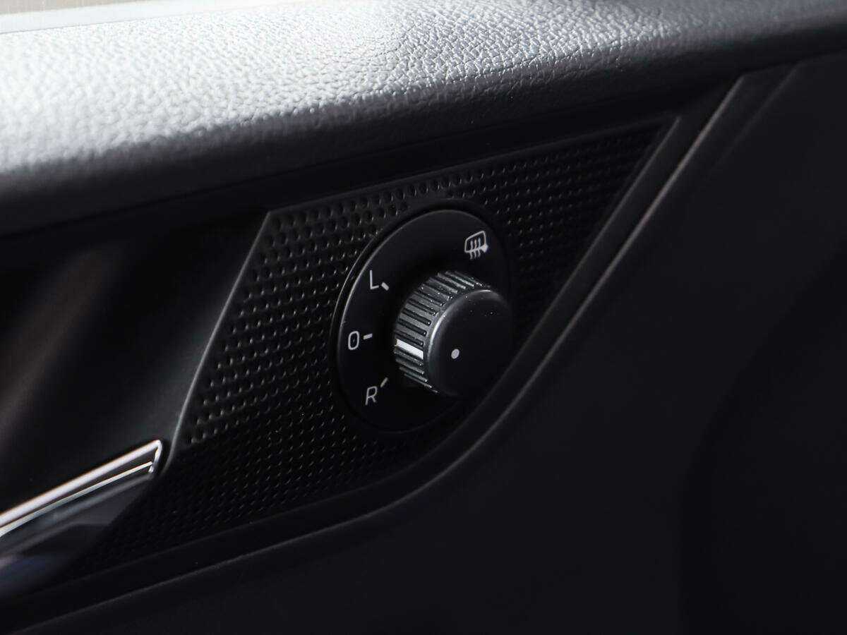 Skoda Rapid 2017 года с пробегом. Фото: #18