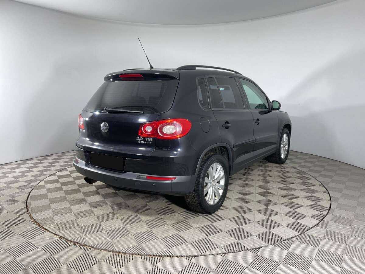 Volkswagen Tiguan 2010 года с пробегом. Фото: #3