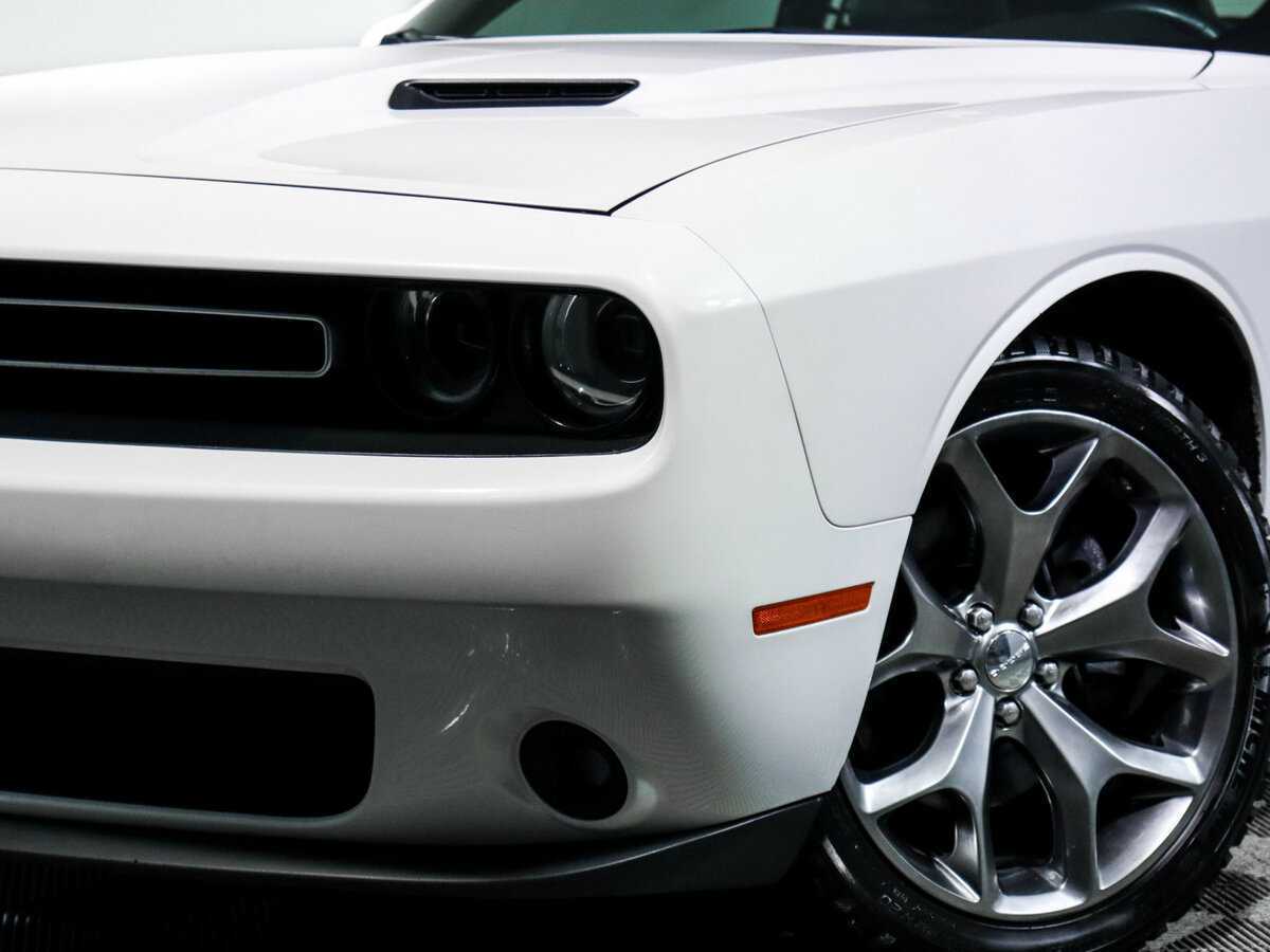 Dodge Challenger 2014 года с пробегом. Фото: #13