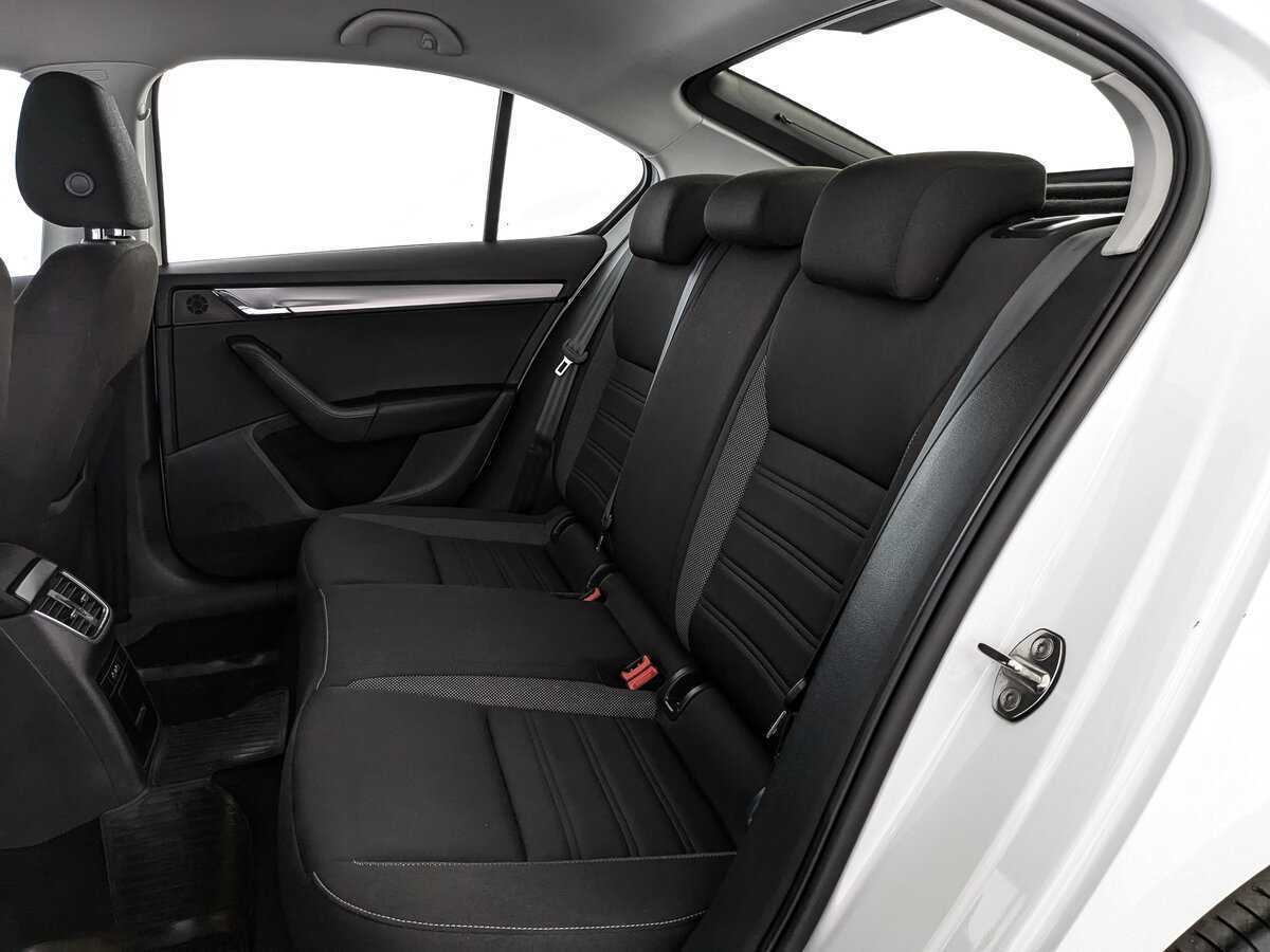 Skoda Octavia 2019 года с пробегом. Фото: #17