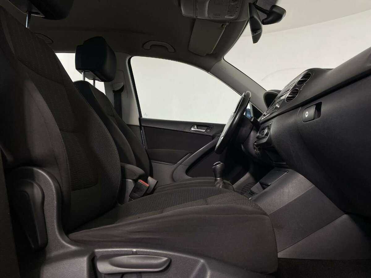 Volkswagen Tiguan 2011 года с пробегом. Фото: #13