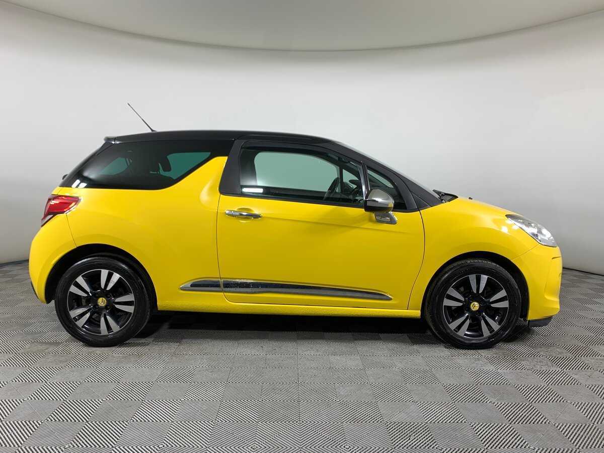Citroen DS3 2010 года с пробегом. Фото: #3
