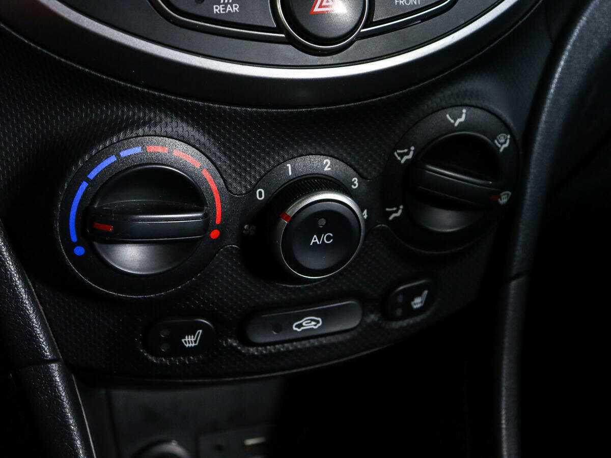 Hyundai Solaris 2015 года с пробегом. Фото: #17