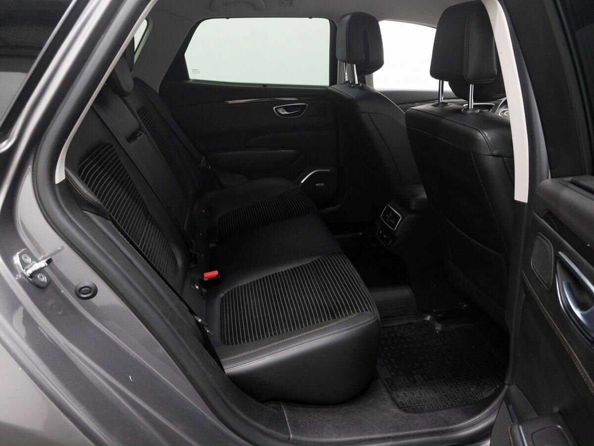 Renault Talisman 2017 года с пробегом. Фото: #11