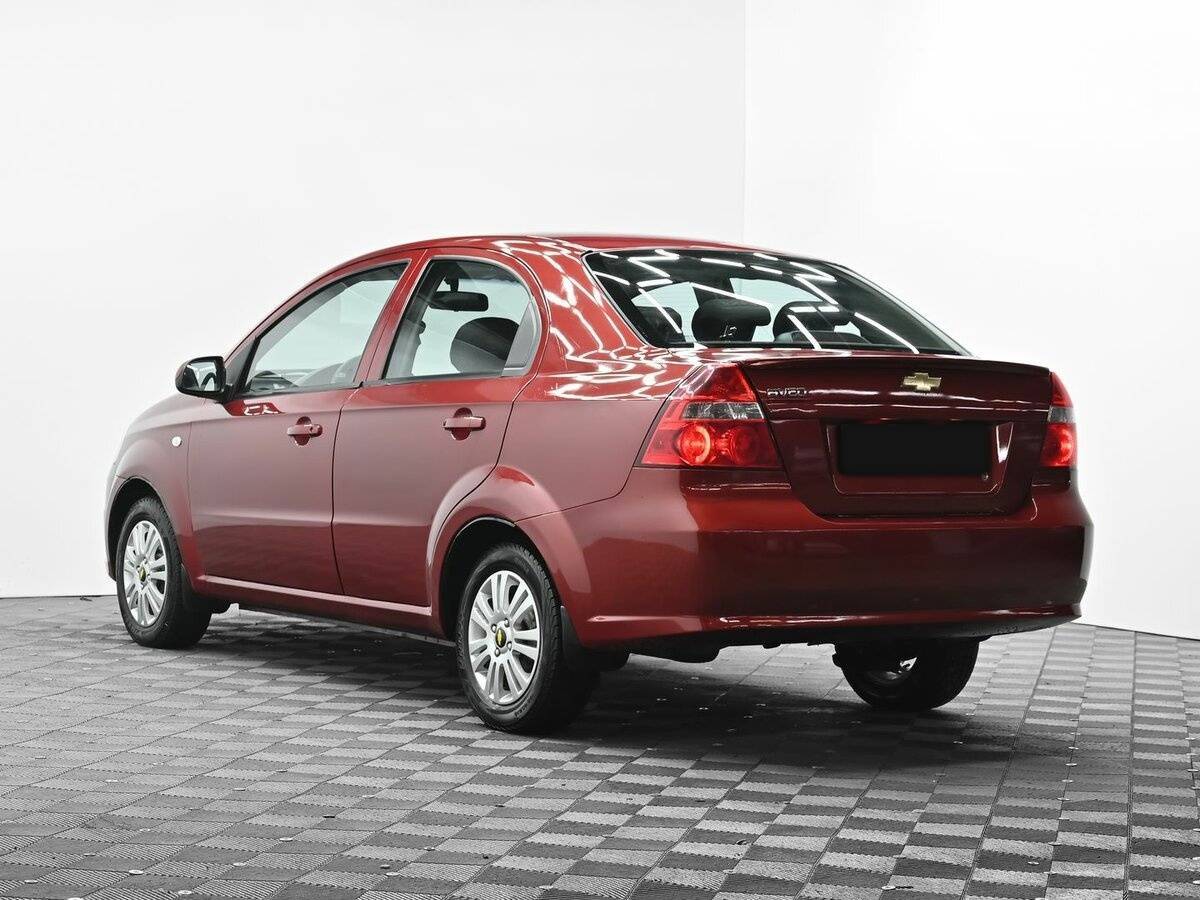 Chevrolet Aveo 2006 года с пробегом. Фото: #2