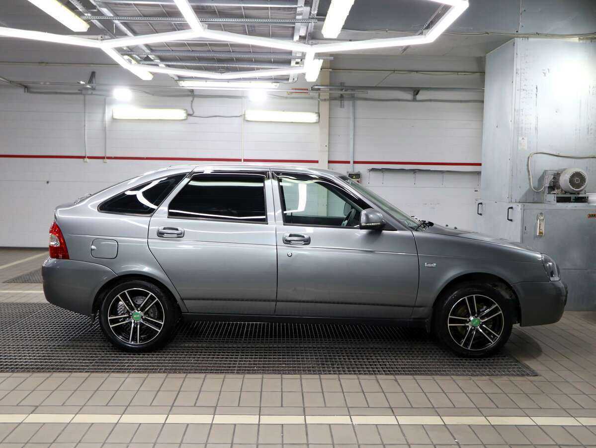 Lada (ВАЗ) Priora 2011 года с пробегом. Фото: #2