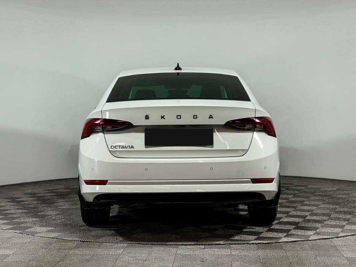 Skoda Octavia 2020 года с пробегом. Фото: #5