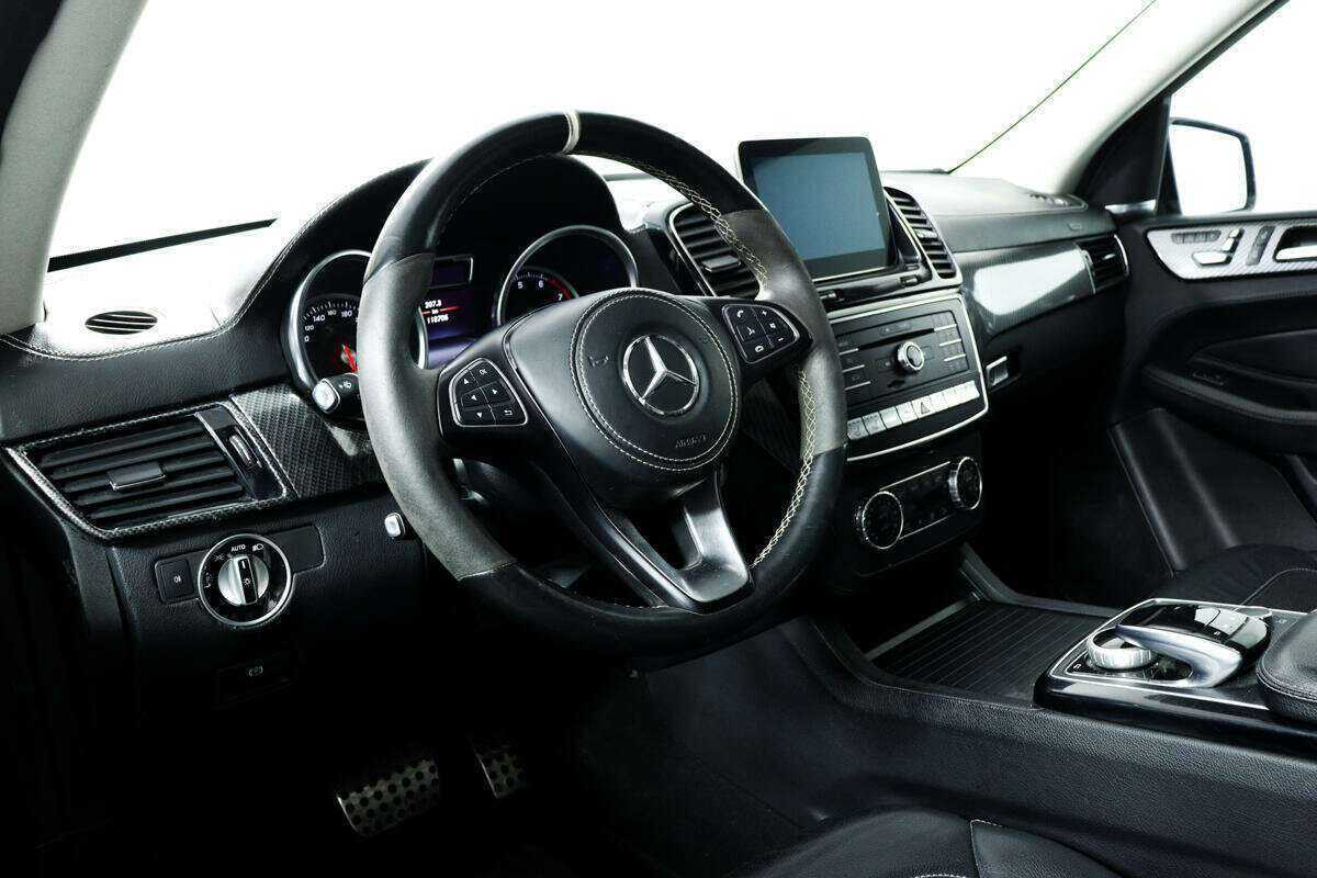 Mercedes-Benz GLE AMG 2017 года с пробегом. Фото: #12