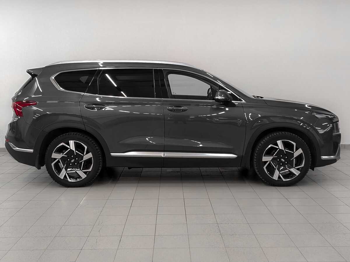 Hyundai Santa Fe 2021 года с пробегом. Фото: #3