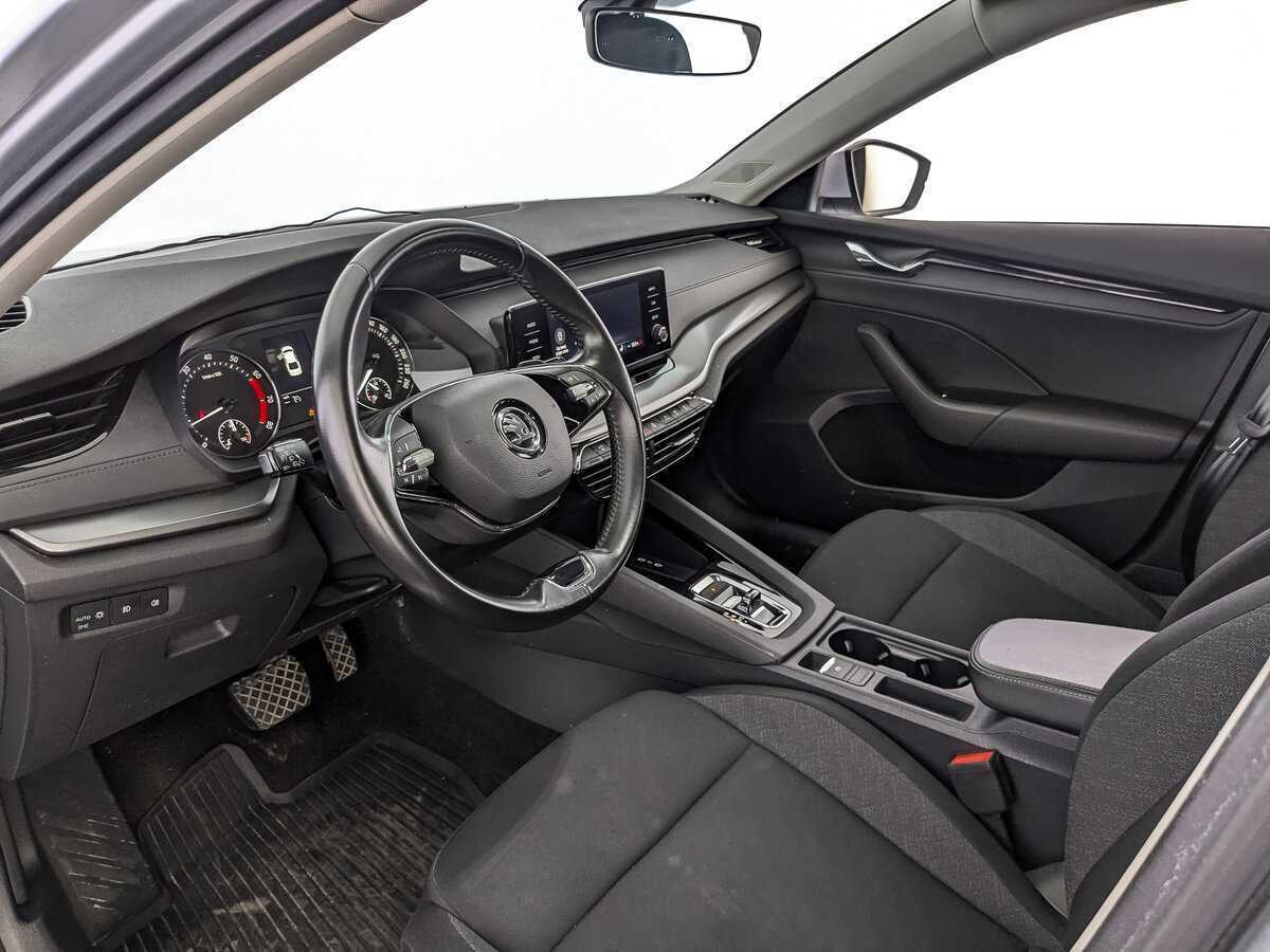 Skoda Octavia 2021 года с пробегом. Фото: #10